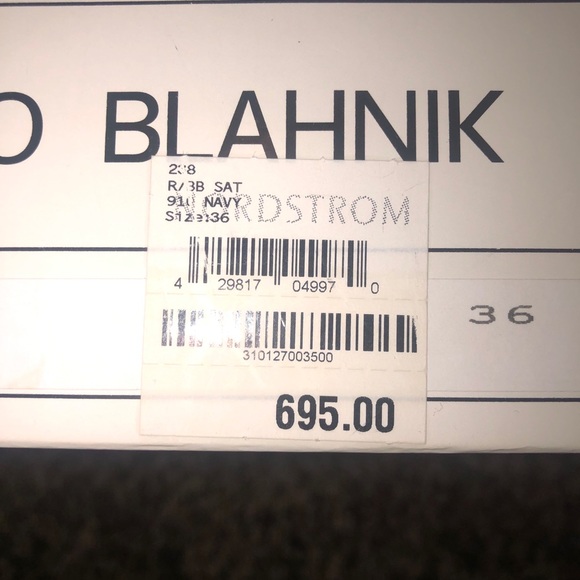 Navy Blue Manolo Blahnik Heels - Picture 5 of 7